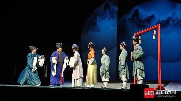 融可赢配 “冲刺”文华奖 川剧《梦回东坡》再现东坡传奇